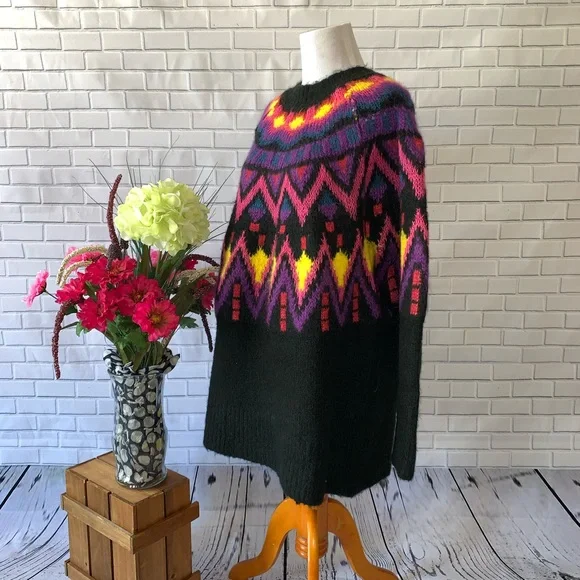 EUC Zara Multicolor Geometric Sweater - Picture 10 of 13